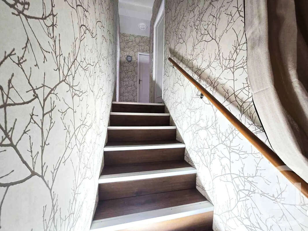 Maison à CARBONNE