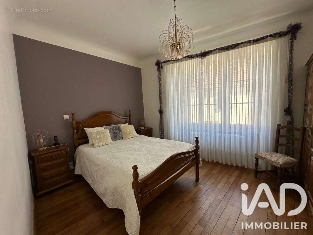 Maison 112 m² à Issoudun  - photo 5