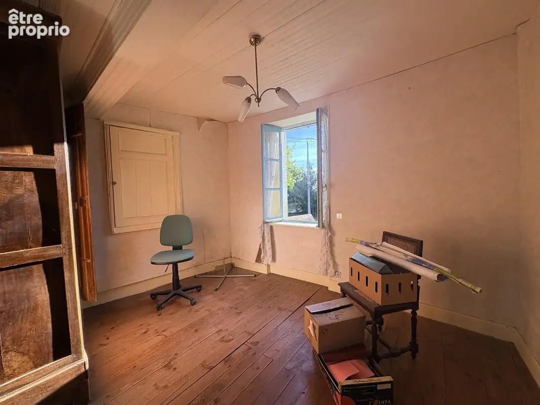 BIOZAT, Ensemble immobilier en pierre   Idéal amoureux de l’ancien et grand bricoleur - photo 7