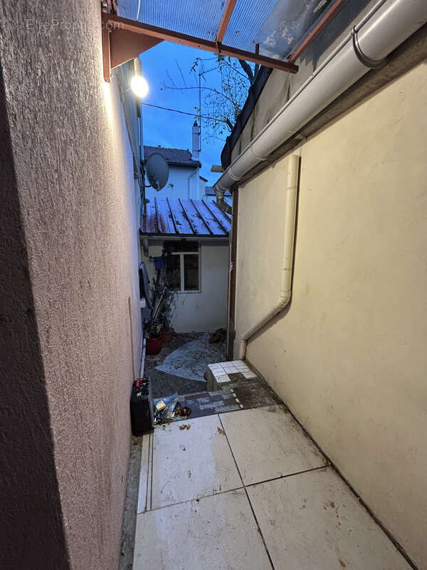 Appartement à LE BOURGET