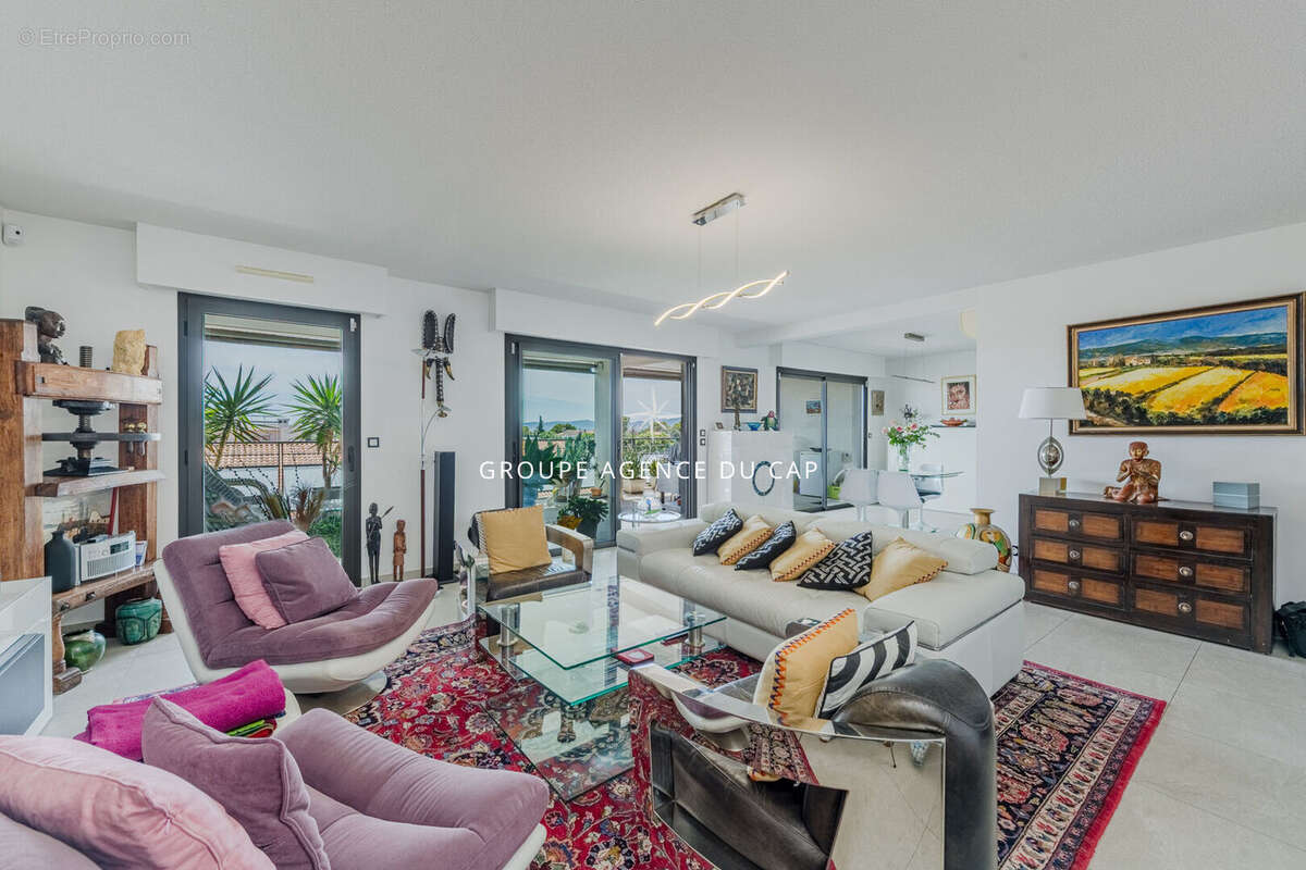 Appartement à SAINT-RAPHAEL