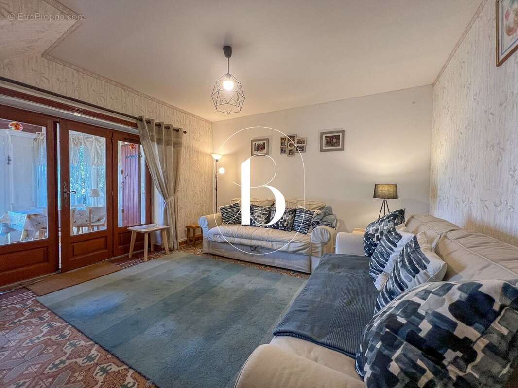 Maison à GOUDARGUES