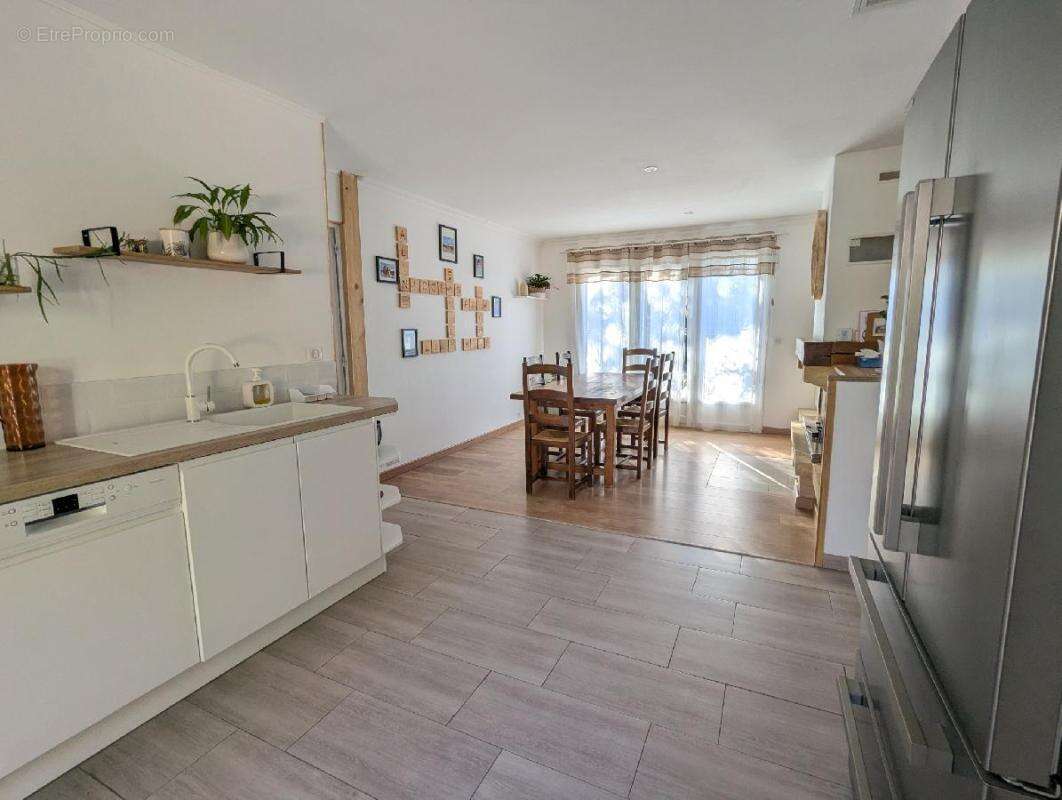 Maison à AIGUES-VIVES