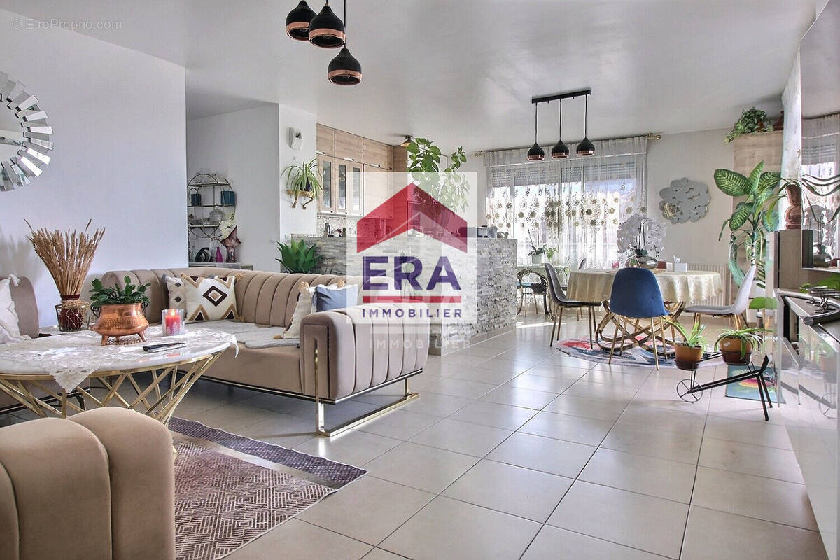 Appartement à EPINAY-SUR-SEINE