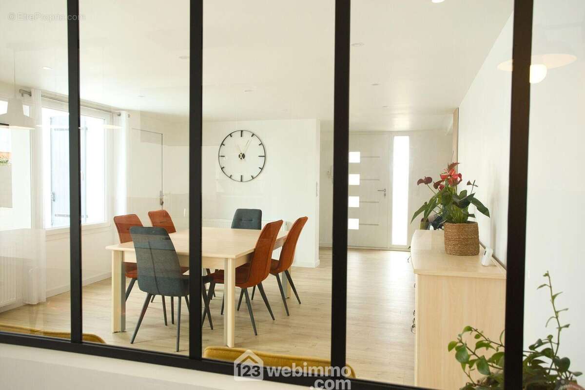 Maison à NIEUL-SUR-MER