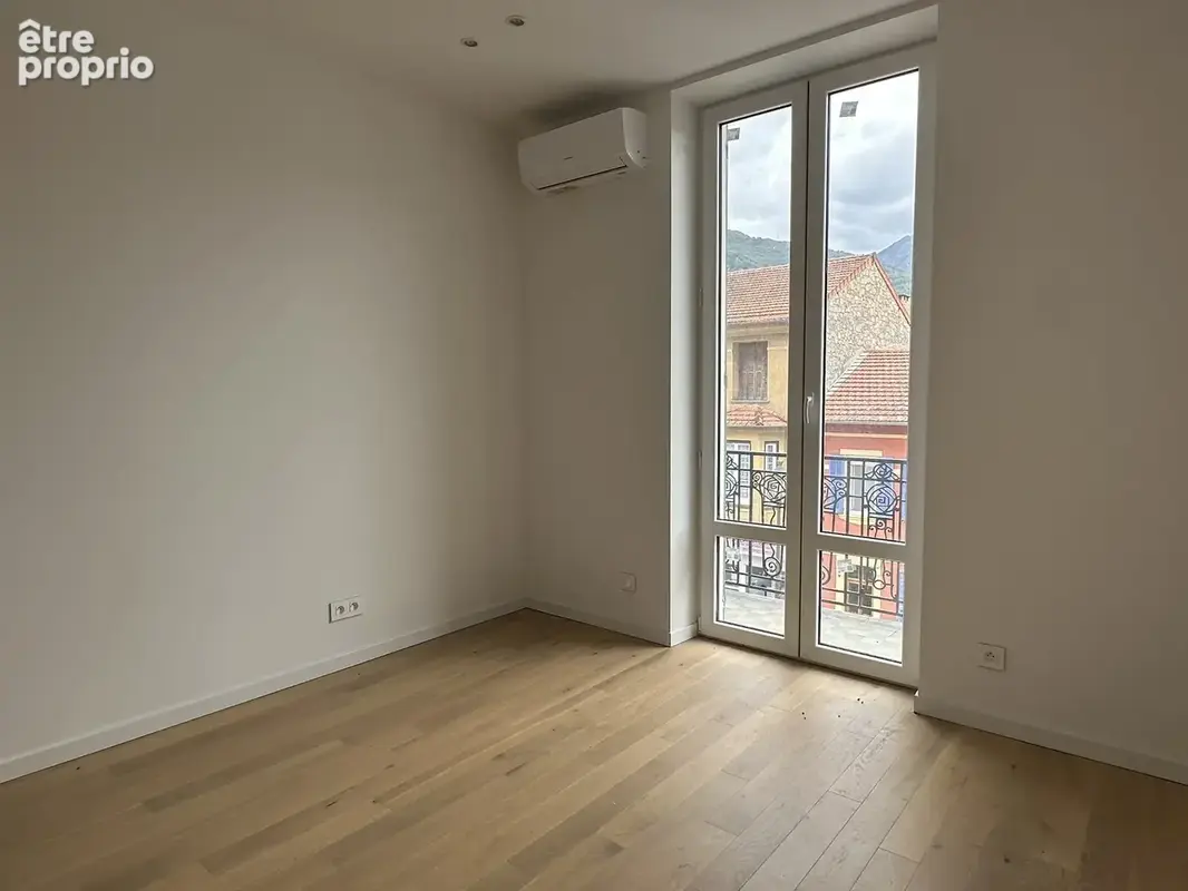 Magnifique appartement rénové avec terrasse et grenier - photo 16