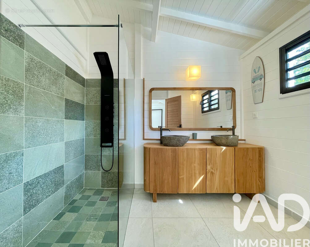 Photo 9 - Maison à PETIT-BOURG