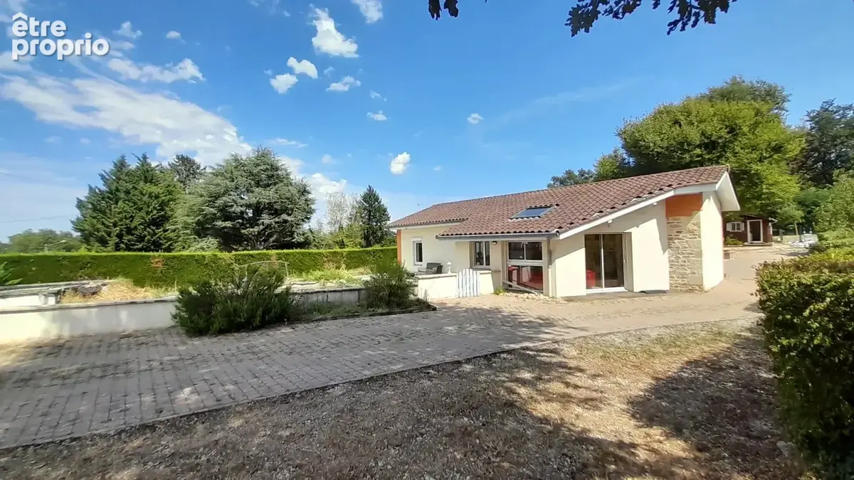 Maison 7 pièces 135 m² à vendre à Montceaux (01090) - photo 4