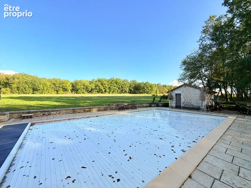 Un grand balcon royale dans la verdure, une maison de caractère et un gîte indépendant - photo 11