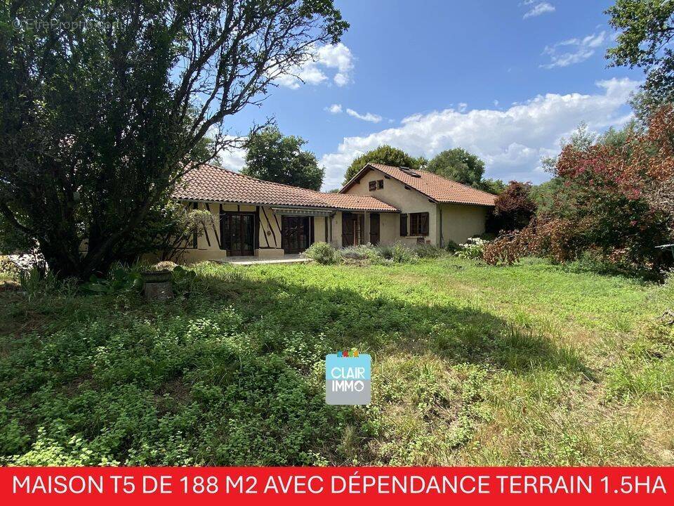 Maison 188 m² à Cazaubon  - photo 1