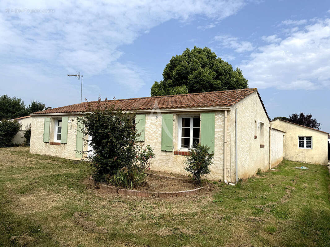 Maison à SAINT-BENOIST-SUR-MER
