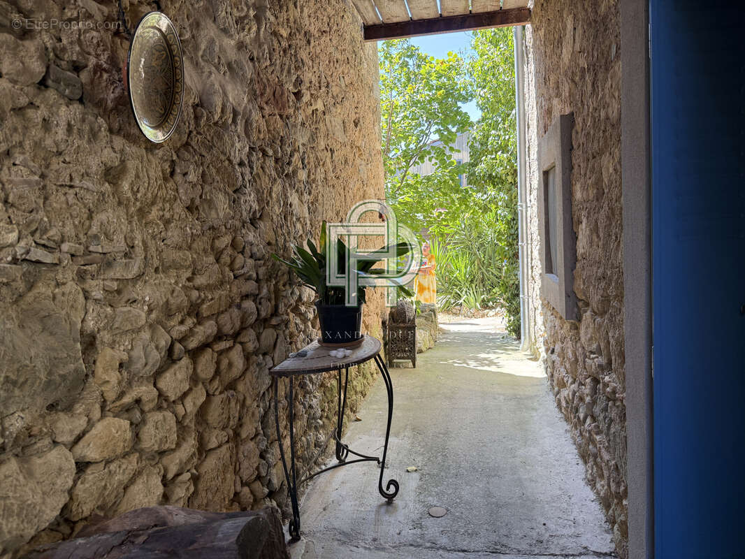 Maison à vendre avec 3 chambres à Sallèles-D'Aude (11) - photo 5