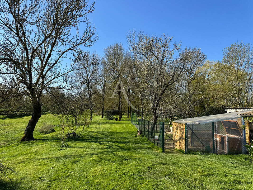 Maison à LE GUE-DE-VELLUIRE