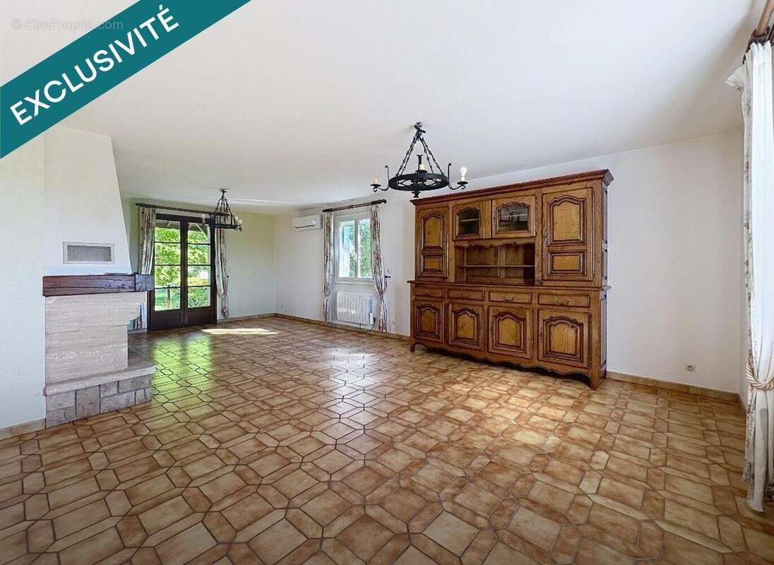 Photo 5 - Maison à MONTIGNY-MORNAY-VILLENEUVE-SUR-VINGEANNE