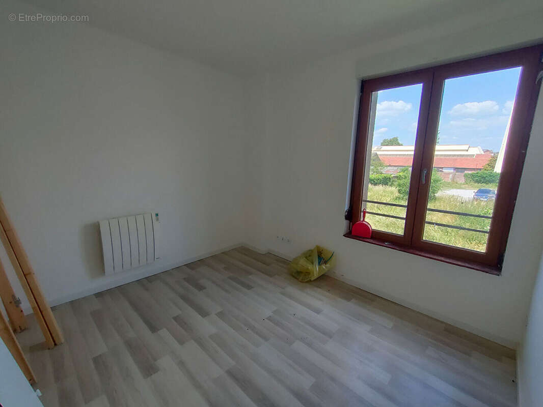 Appartement à CAUDRY