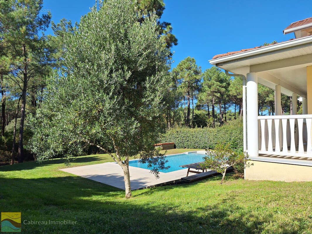 Maison à LACANAU