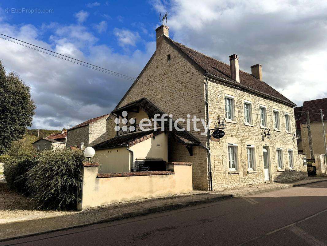 Maison à ARCY-SUR-CURE
