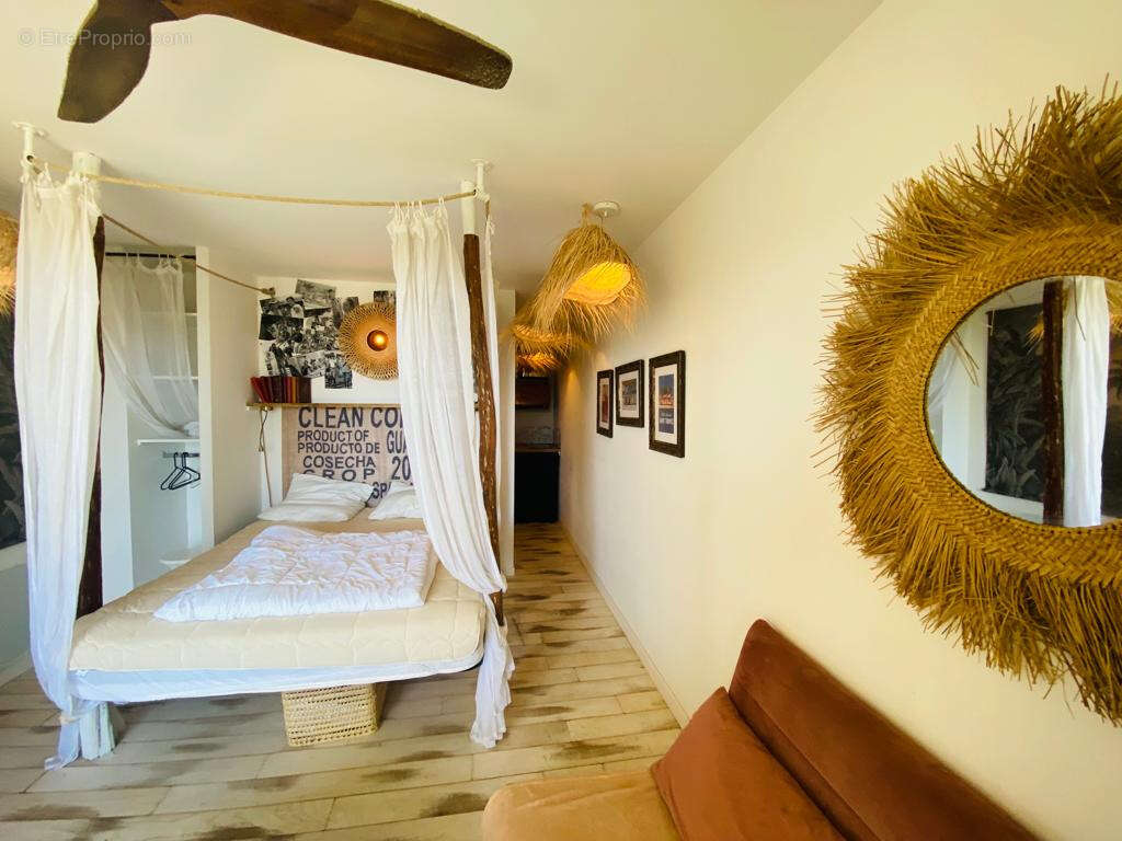 Appartement à GRIMAUD