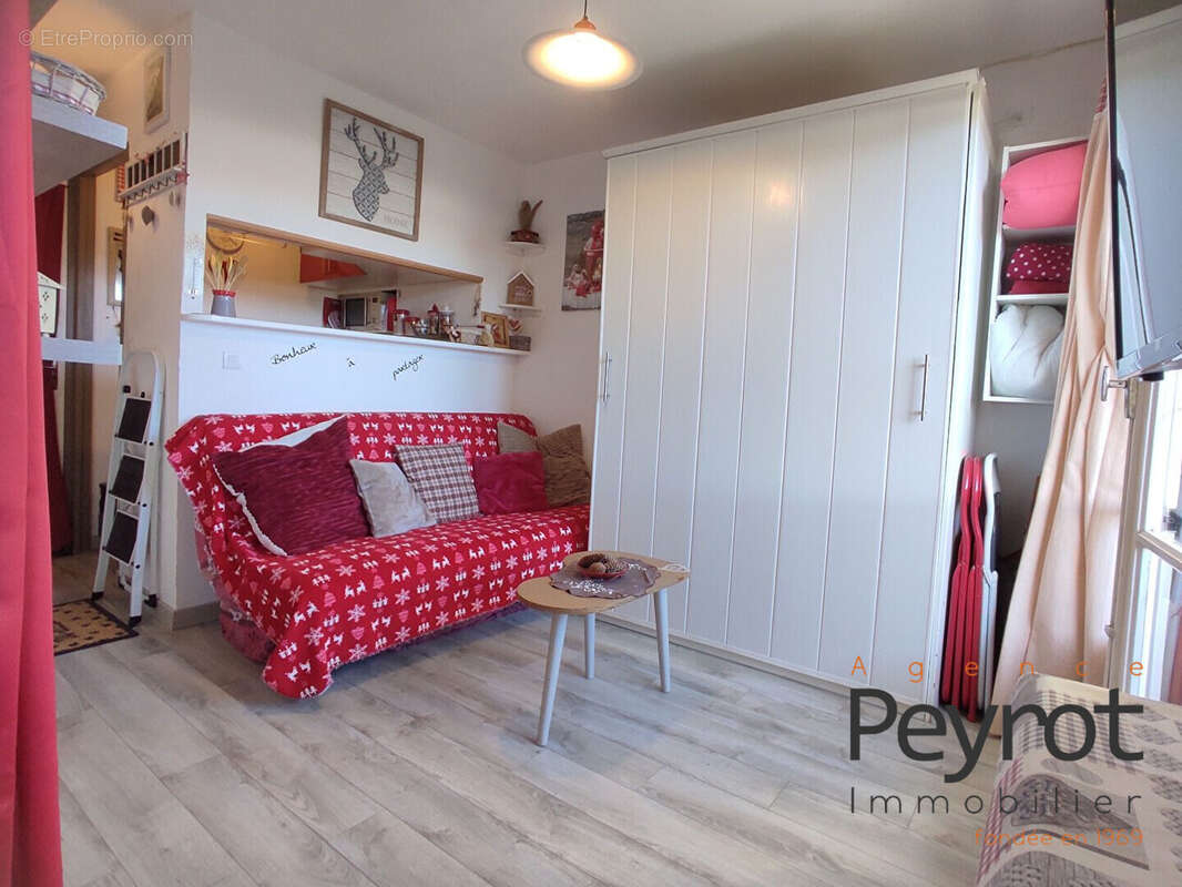 Appartement à LES ANGLES