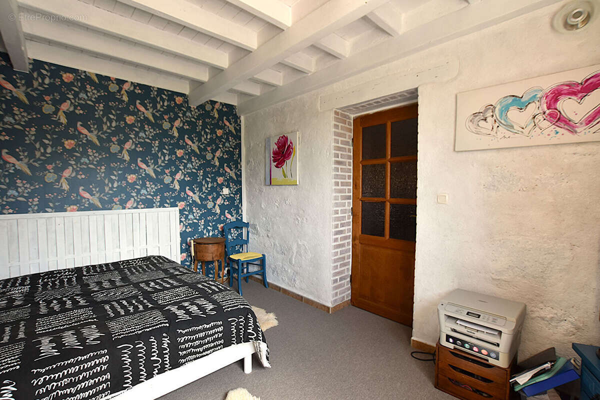 Maison à LE DONJON