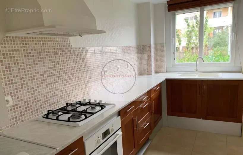 Appartement 86 m² à Montauban  - photo 2
