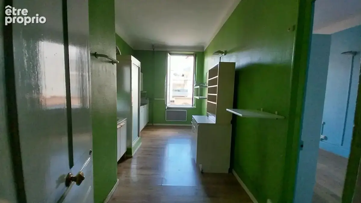 Exclusivité : 3 pièces de 75 m² à fort potentiel à Villeurbanne Hyper-centre - photo 9