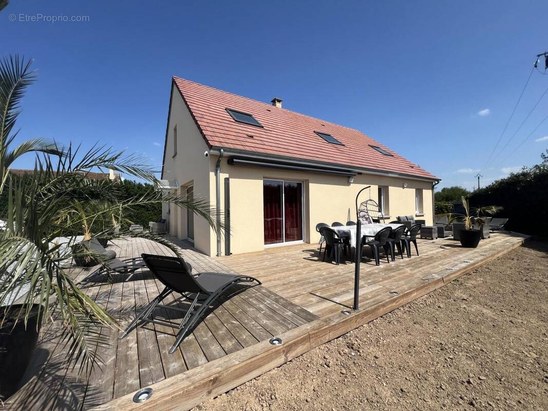 Maison à HIEVILLE