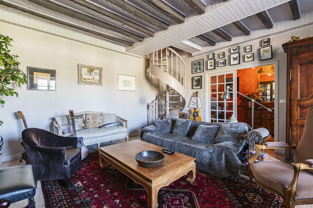 Maison à SERGY