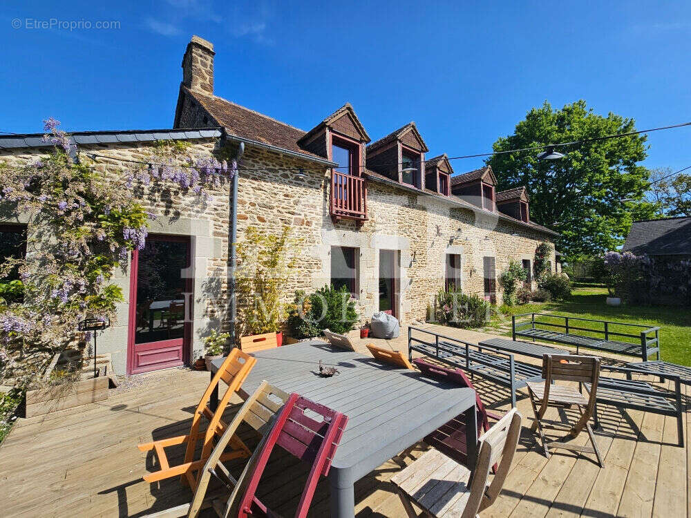 Maison à SAINT-PIERRE-DES-NIDS