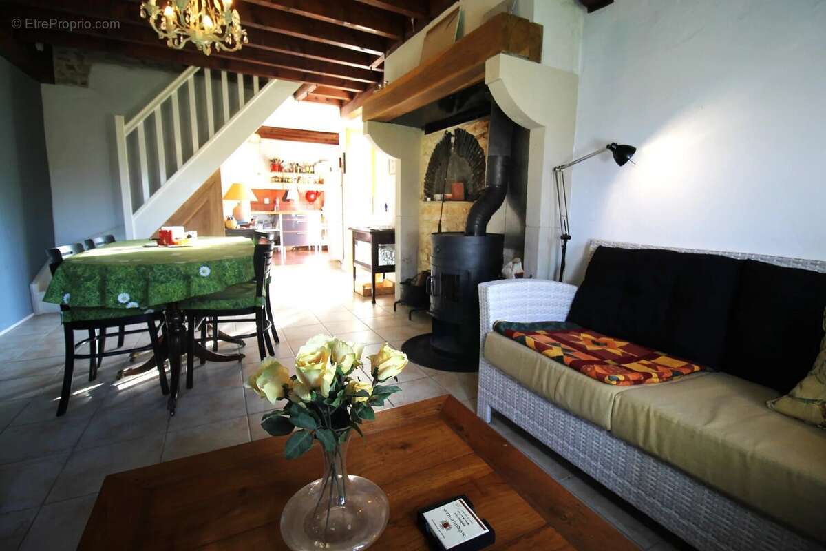 Appartement à NOLAY