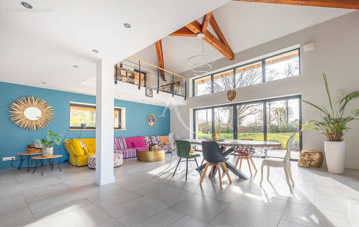 Maison à SAINT-ANDRE-DE-BAGE