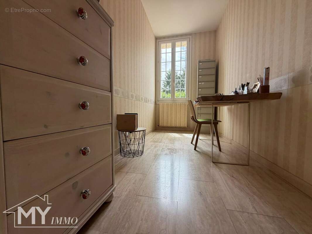 St vincent de pertignas : girondine en pierre - photo 3