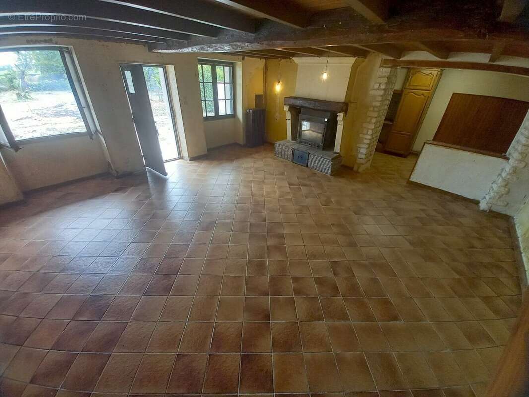 Maison à BOUTIERS-SAINT-TROJAN