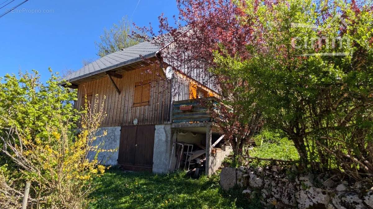 Maison à SAINT-PIERRE-DE-CHARTREUSE