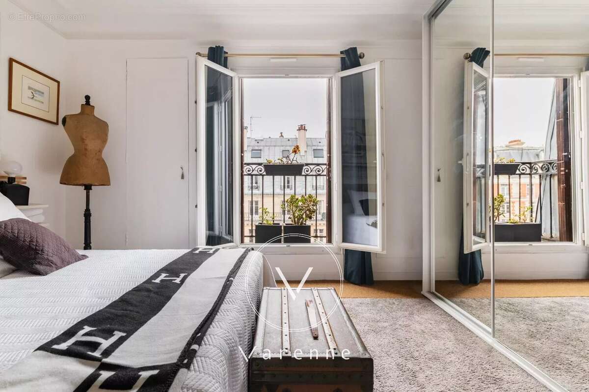 Appartement à PARIS-5E