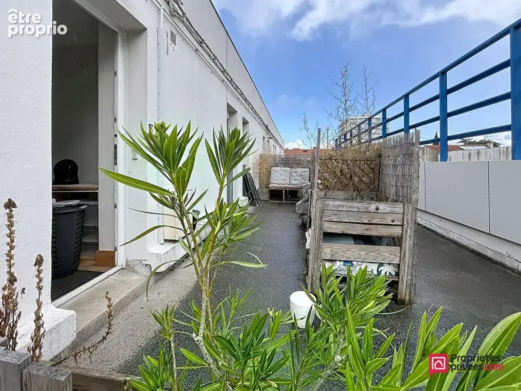 La Rochelle - Mireuil Résidentiel - Appartement de 72m² rénovés, 2 chambres - photo 3