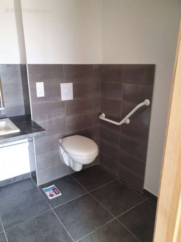 Appartement à THAON-LES-VOSGES