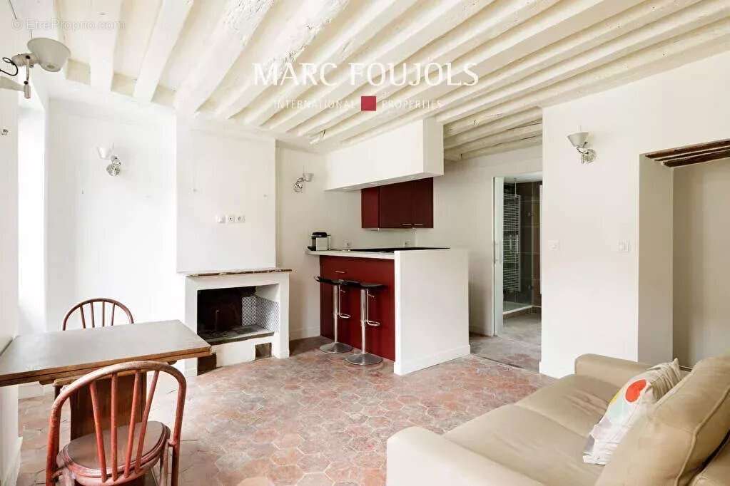 Appartement à PARIS-6E