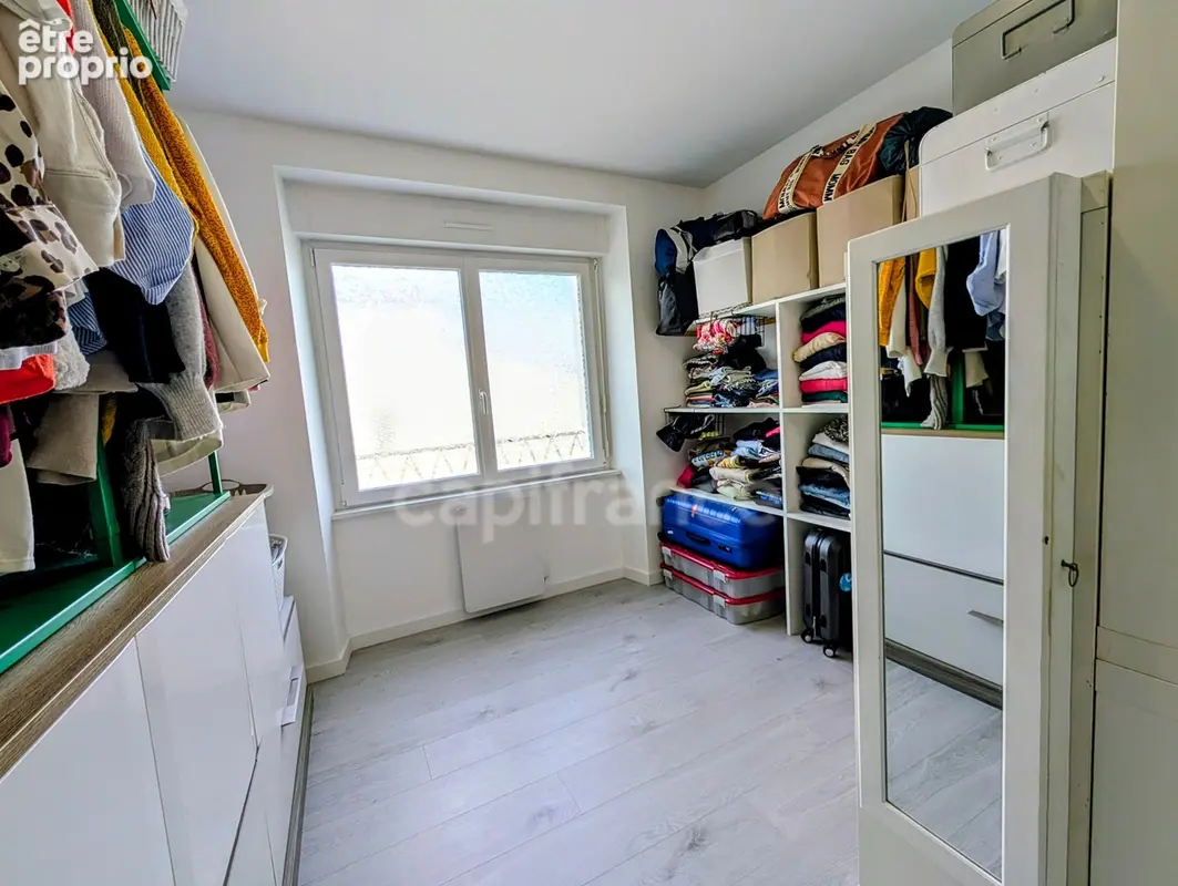 GUIPAVAS – Maison familiale non mitoyenne – 5 chambres – Rénovation complète – Écoles et commerces à pied - photo 7