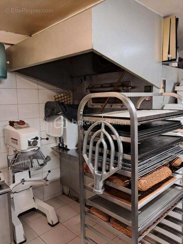 Pâtisserie  centre-ville de valbonne - photo 8