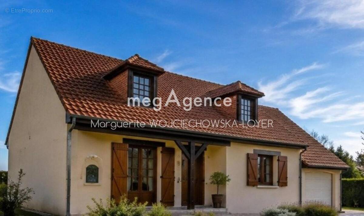 Maison à CHAMPFLEUR