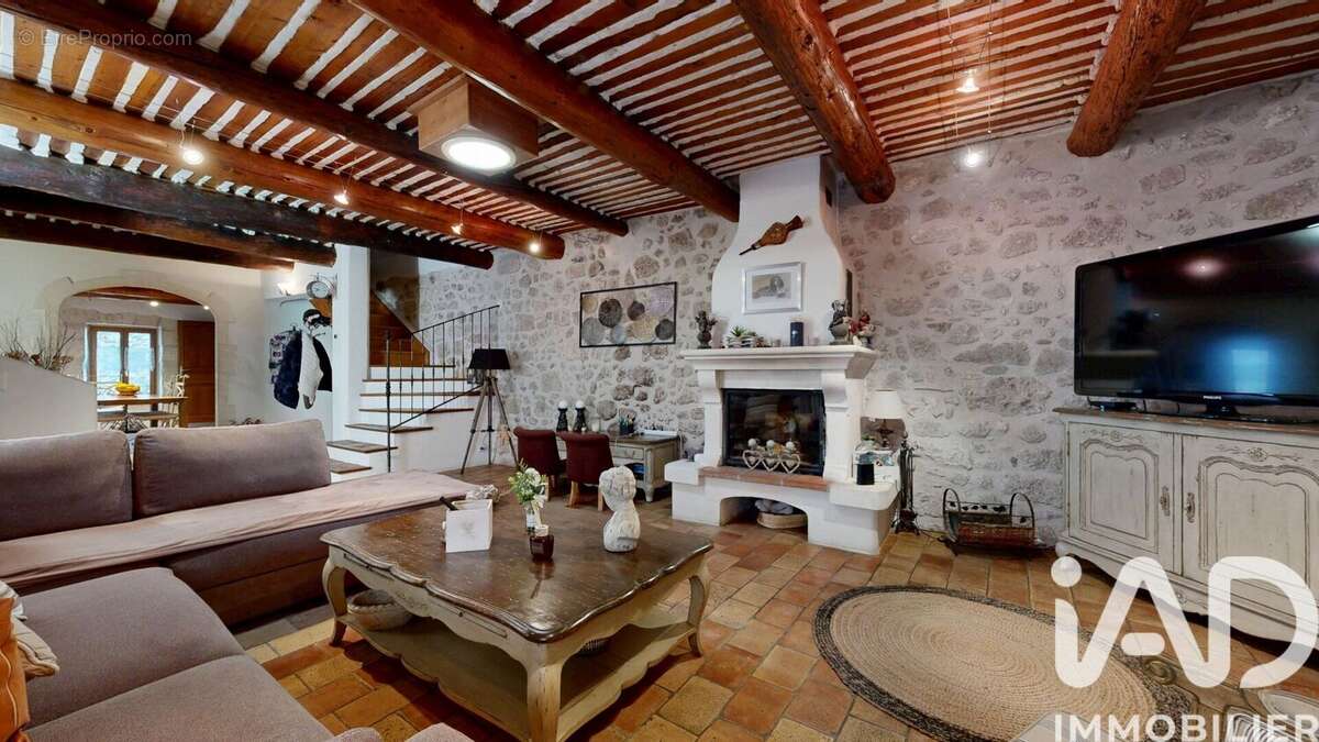 Photo 2 - Maison à MALLEMORT