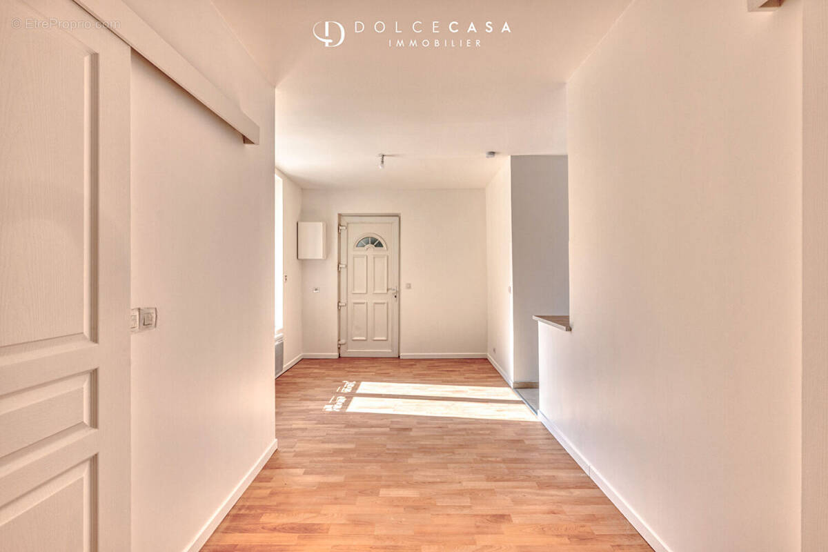 Appartement à LE PERREUX-SUR-MARNE