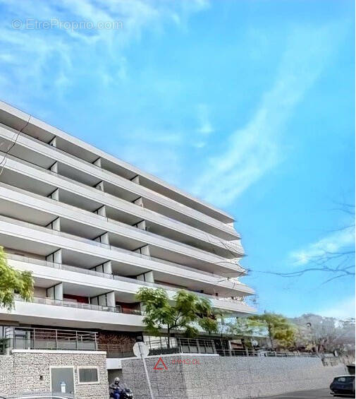 Appartement à MARSEILLE-12E