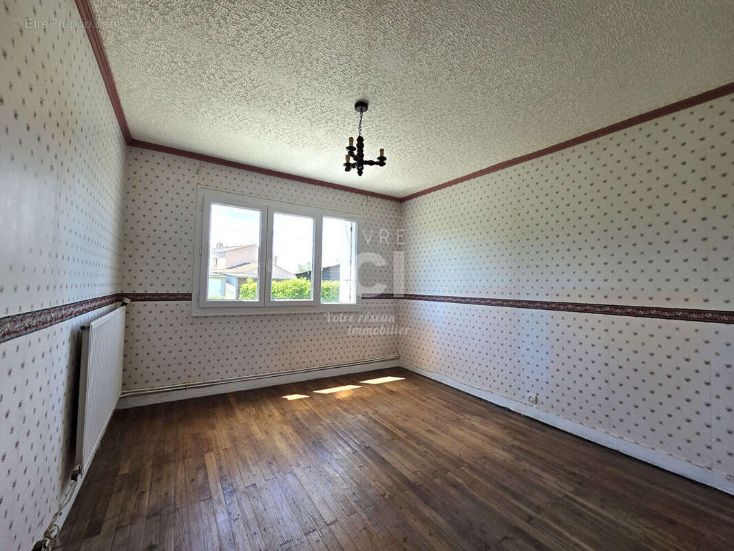 Maison à PONT-SAINT-MARTIN