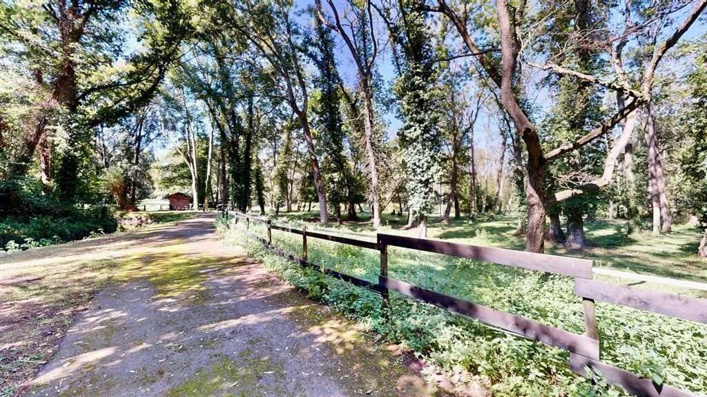 Propriete equestre de 9 hectares aux portes de paris - photo 13
