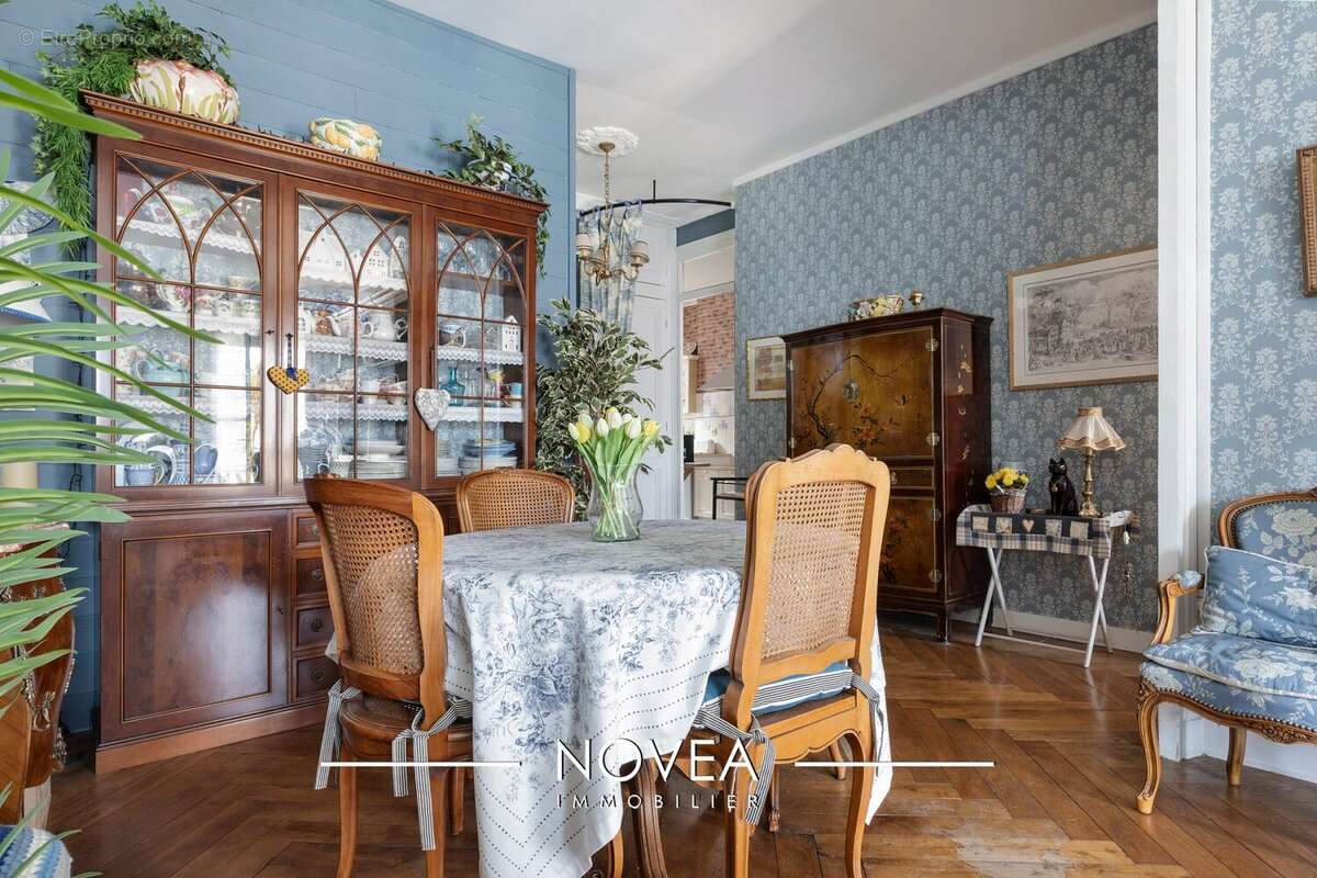 Appartement à LYON-6E