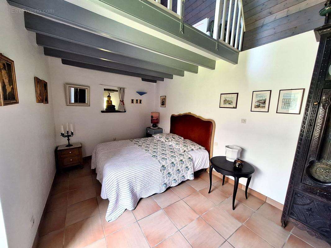 Maison à LOCQUIREC
