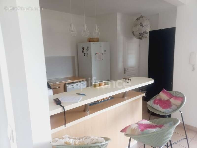 Appartement à BAIE-MAHAULT