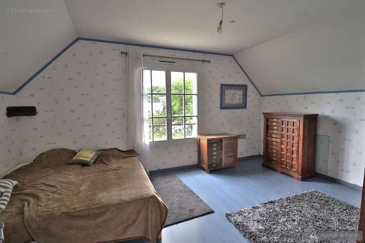 Maison à VERRIERES-LE-BUISSON